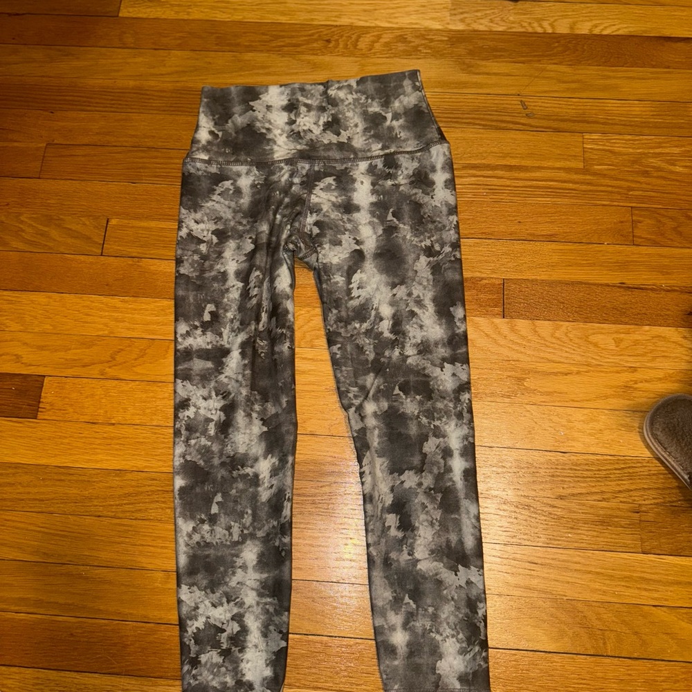 Stylish Tie-Dye Leggings